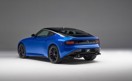 2023 Nissan Z Performance Grade (Color: Seiran Blue) Rear Three-Quarter Wallpapers 450x275 (97)