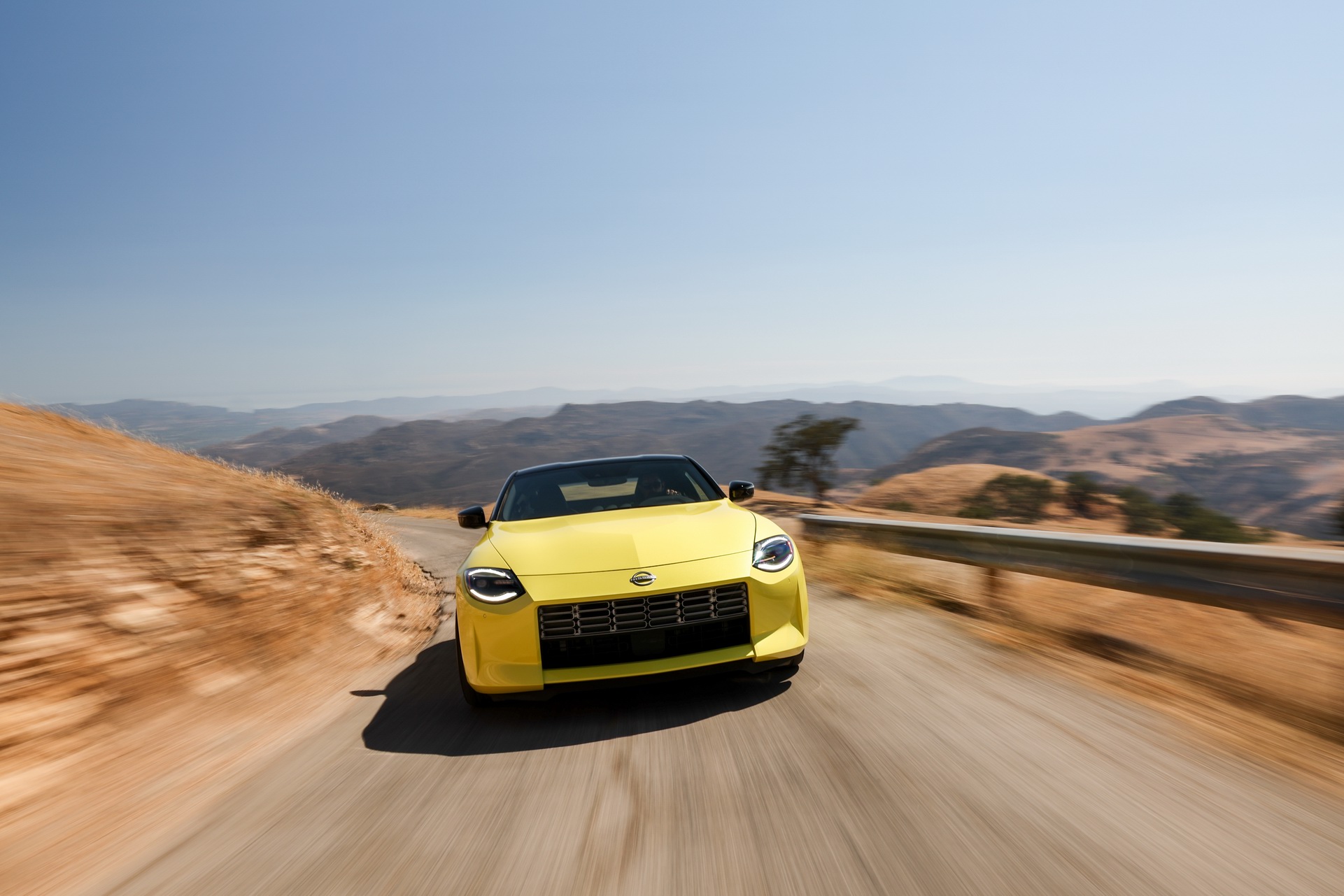 2023 Nissan Z Proto Spec Edition (Color: Ikazuchi Yellow) Front Wallpapers (1)