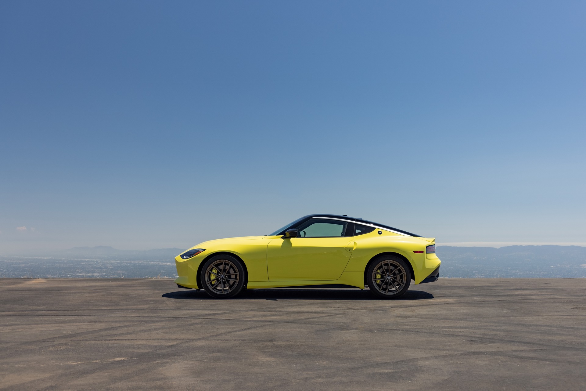 2023 Nissan Z Proto Spec Edition (Color: Ikazuchi Yellow) Side Wallpapers (5)