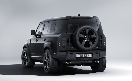 2021 Land Rover Defender V8 Bond Edition Rear Three-Quarter Wallpapers 450x275 (3)