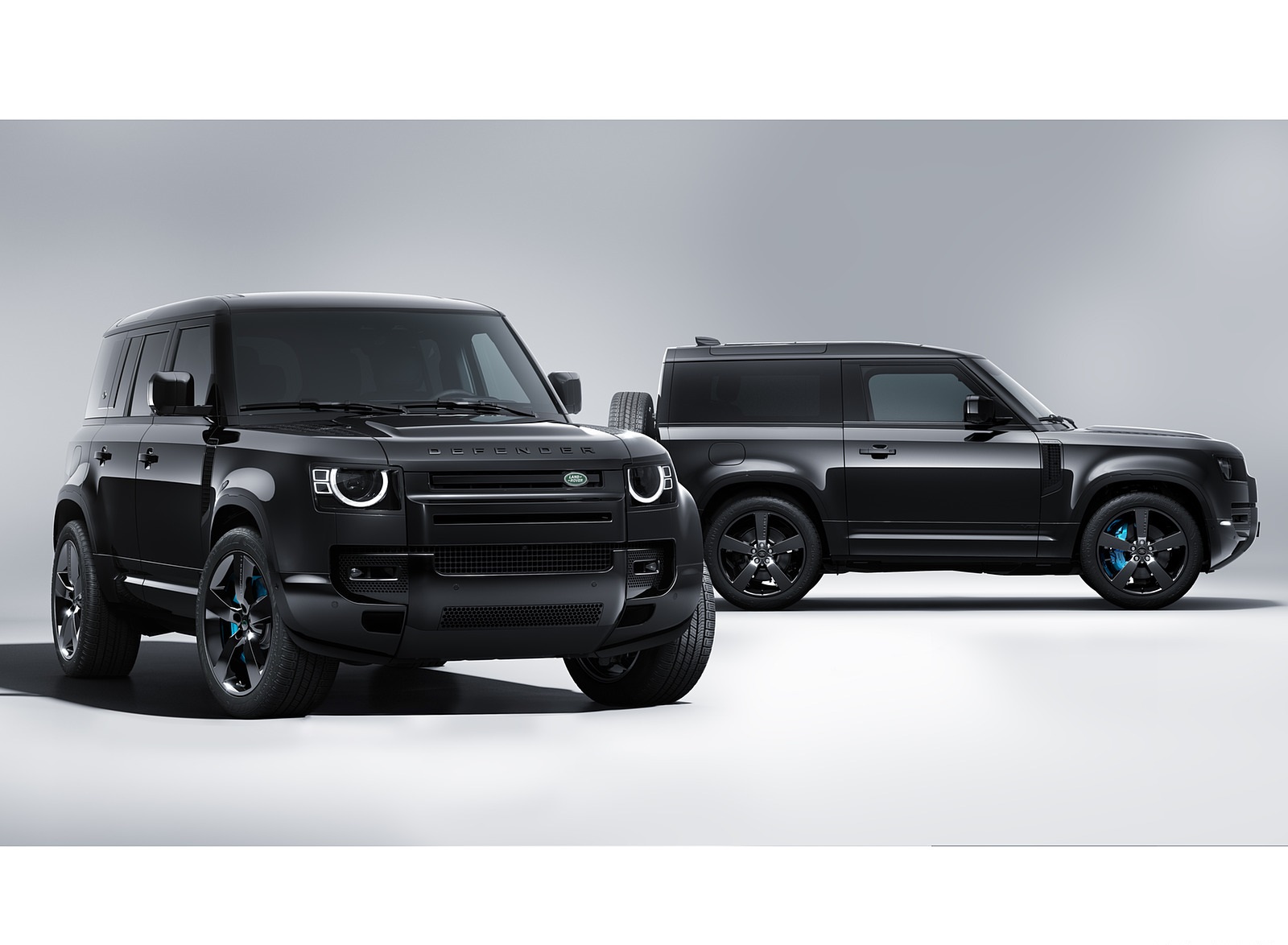 2021 Land Rover Defender V8 Bond Edition Wallpapers (4)