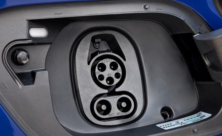 2021 Volkswagen ID.4 AWD Pro S with Gradient Package (US-Spec) Charging Connector Wallpapers 450x275 (123)