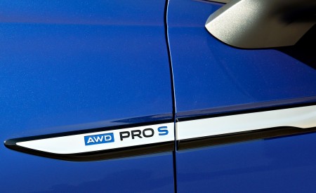 2021 Volkswagen ID.4 AWD Pro S with Gradient Package (US-Spec) Detail Wallpapers 450x275 (118)