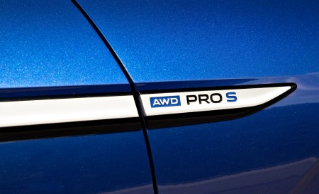 2021 Volkswagen ID.4 AWD Pro S with Gradient Package (US-Spec) Detail Wallpapers 450x275 (119)