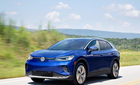 2021 Volkswagen ID.4 AWD Pro S with Gradient Package (US-Spec) Front Three-Quarter Wallpapers 450x275 (100)