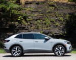 2021 Volkswagen ID.4 AWD Pro S with Gradient Package (US-Spec) Side Wallpapers 150x120