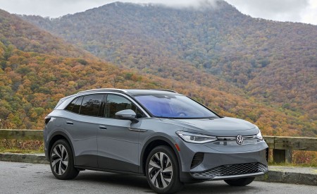 2021 Volkswagen ID.4 AWD (US-Spec) Front Three-Quarter Wallpapers 450x275 (160)
