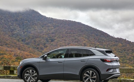 2021 Volkswagen ID.4 AWD (US-Spec) Side Wallpapers 450x275 (163)