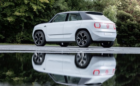 2021 Volkswagen ID.LIFE Concept Rear Three-Quarter Wallpapers 450x275 (10)