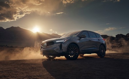 2022 Acura RDX Front Three-Quarter Wallpapers 450x275 (3)