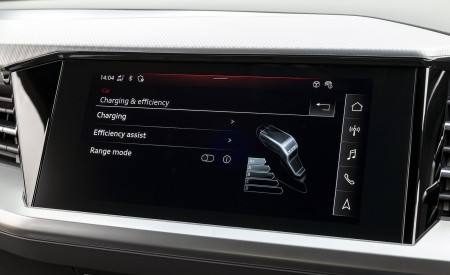2022 Audi Q4 Sportback 40 e-tron (UK-Spec) Central Console Wallpapers 450x275 (44)
