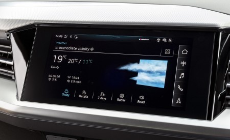 2022 Audi Q4 Sportback 40 e-tron (UK-Spec) Central Console Wallpapers 450x275 (41)