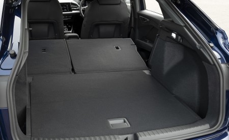 2022 Audi Q4 Sportback 40 e-tron (UK-Spec) Trunk Wallpapers 450x275 (51)