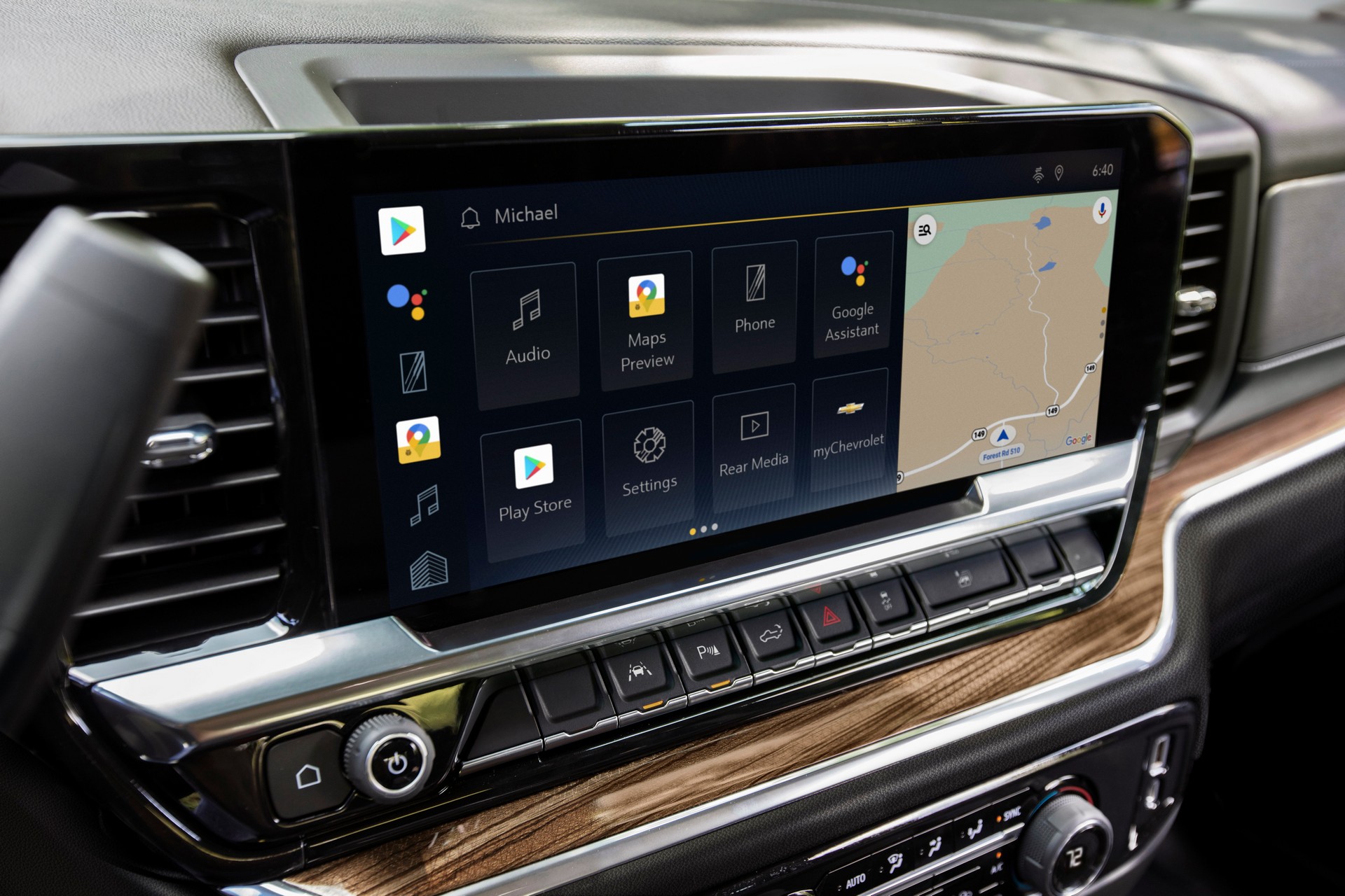 2022 Chevrolet Silverado LT Central Console Wallpapers (4)