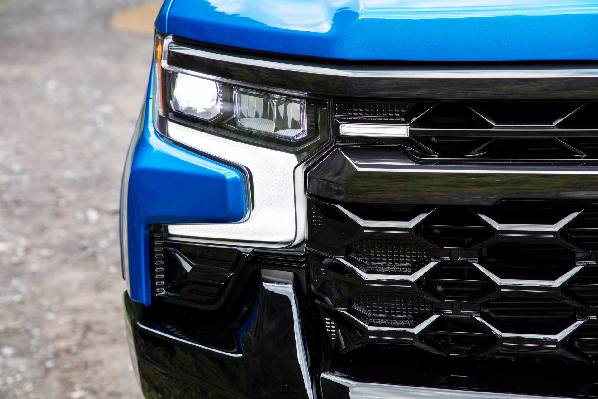 2022 Chevrolet Silverado ZR2 Headlight Wallpapers (7)