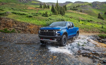 2022 Chevrolet Silverado ZR2 Off-Road Wallpapers 450x275 (4)