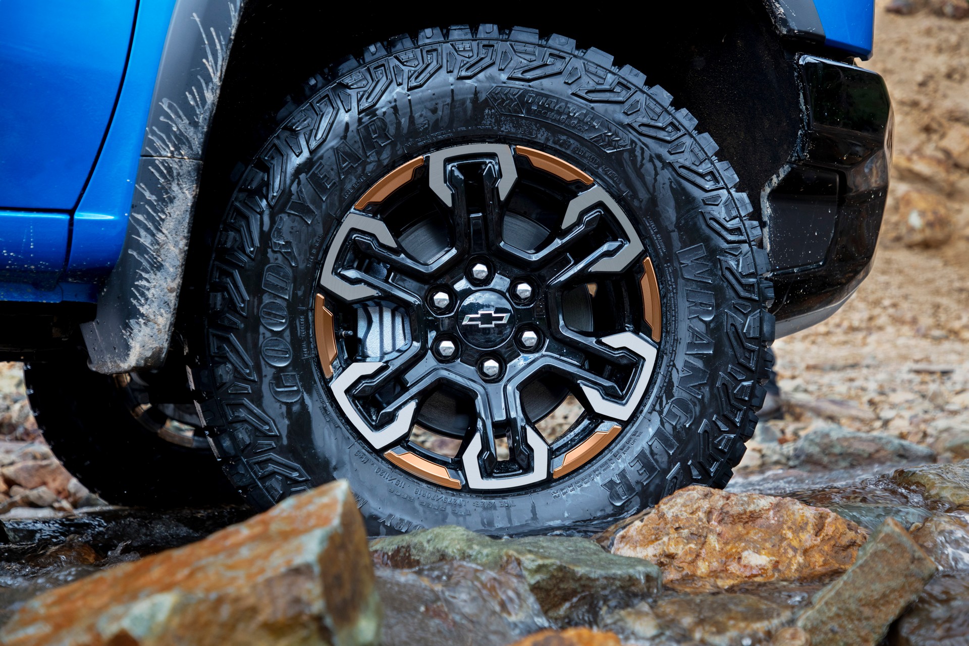 2022 Chevrolet Silverado ZR2 Wheel Wallpapers (12)