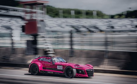 2022 Donkervoort D8 GTO Individual Series Front Three-Quarter Wallpapers 450x275 (13)