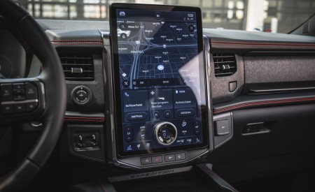 2022 Ford Expedition Stealth Edition Central Console Wallpapers 450x275 (50)