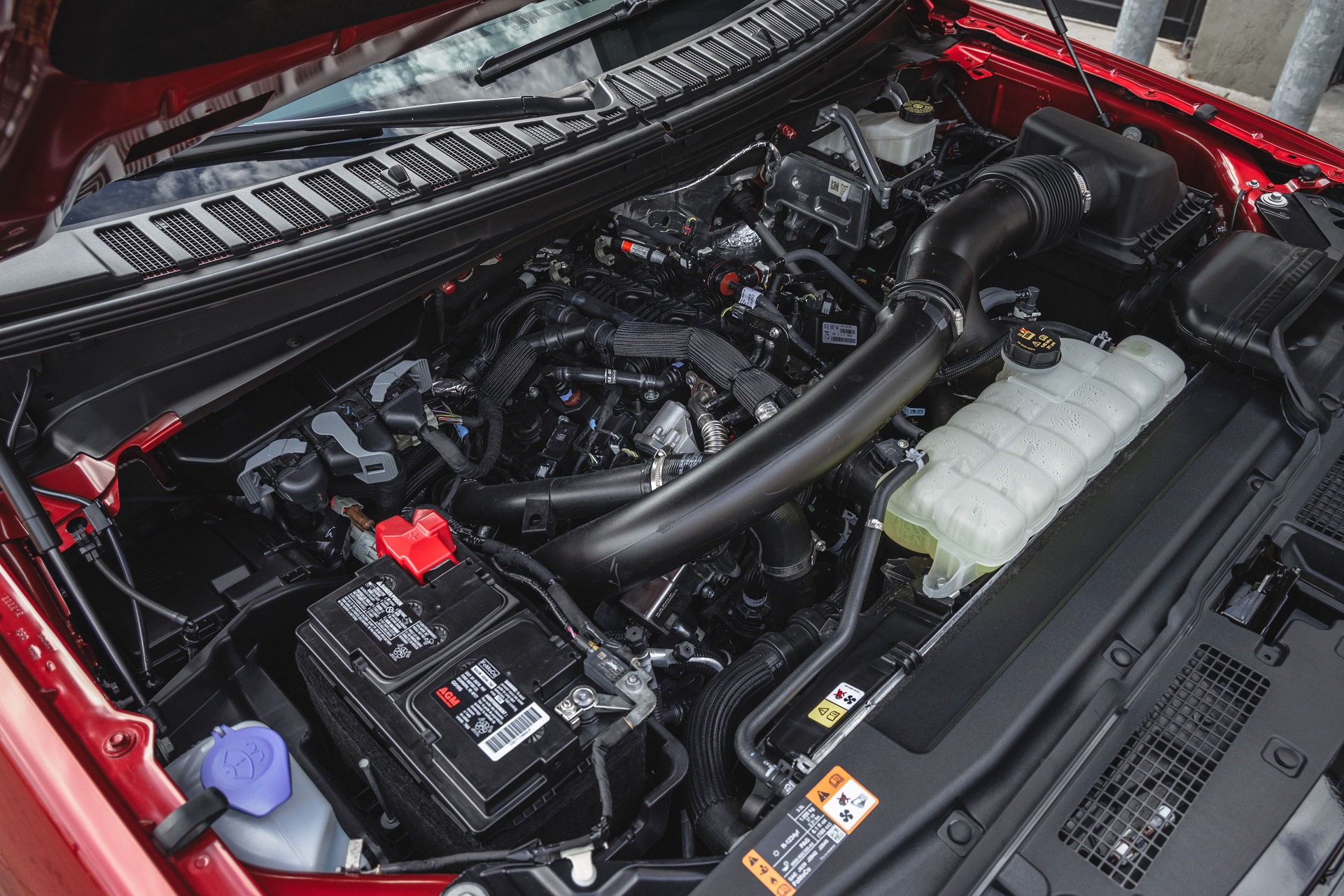 2022 Ford Expedition Stealth Edition Engine Wallpapers #43 of 57