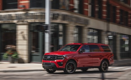 2022 Ford Expedition Stealth Edition Front Three-Quarter Wallpapers 450x275 (23)