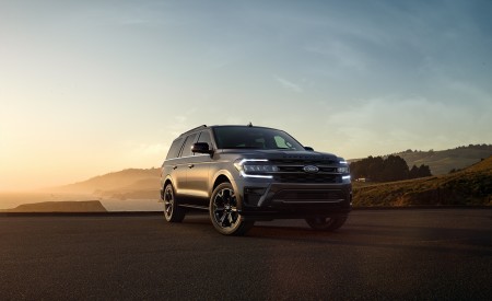 2022 Ford Expedition Stealth Edition Performance Package Front Wallpapers 450x275 (2)