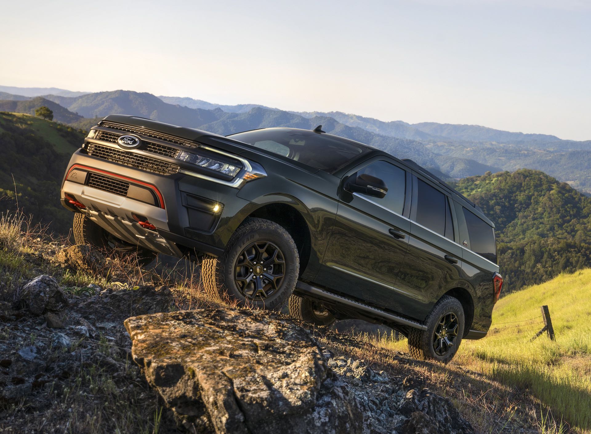 2022 Ford Expedition Timberline Front Three-Quarter Wallpapers  (2)