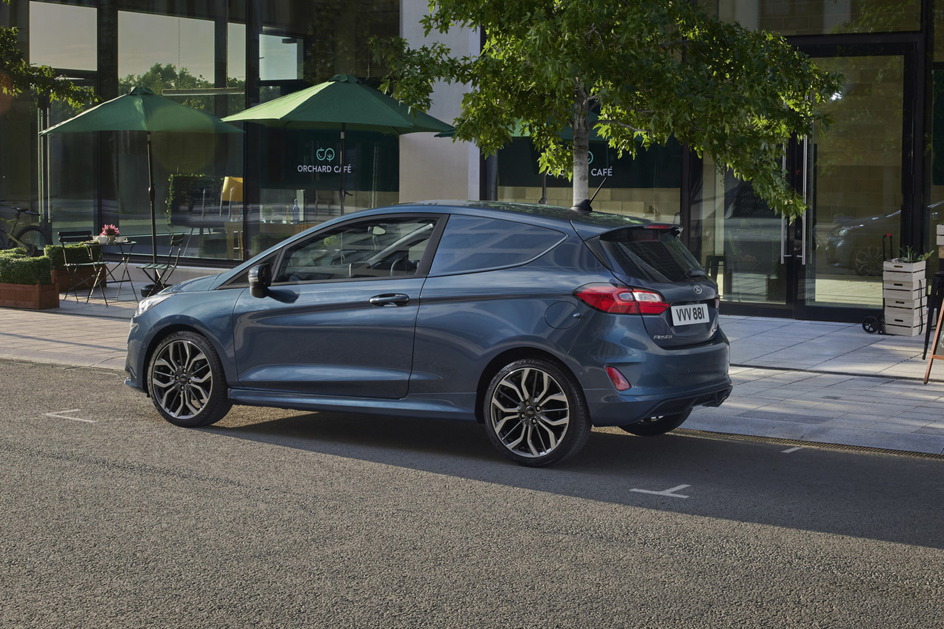 2022 Ford Fiesta Van Rear Three-Quarter Wallpapers (3)