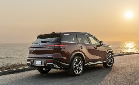 2022 Infiniti QX60 Luxe AWD Rear Three-Quarter Wallpapers 450x275 (2)
