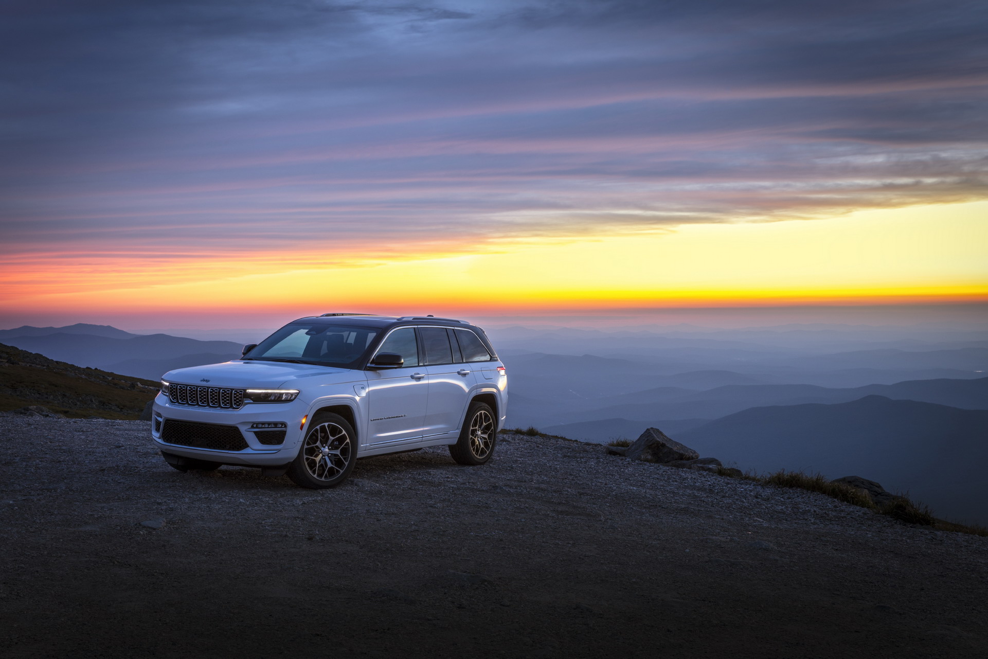 2022 Jeep Grand Cherokee Summit Reserve Front Three-Quarter Wallpapers (11)