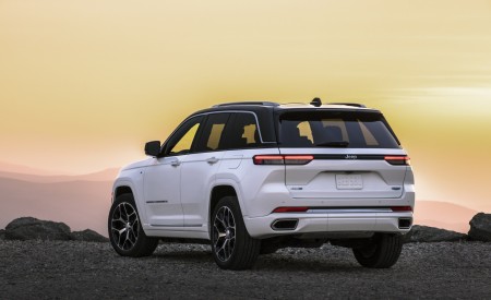 2022 Jeep Grand Cherokee Summit Reserve Rear Three-Quarter Wallpapers 450x275 (8)
