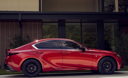 2022 Lexus IS 350 F SPORT Side Wallpapers 450x275 (13)