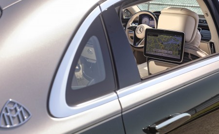 2022 Mercedes-Maybach S 680 4MATIC (US-Spec) Detail Wallpapers 450x275 (50)