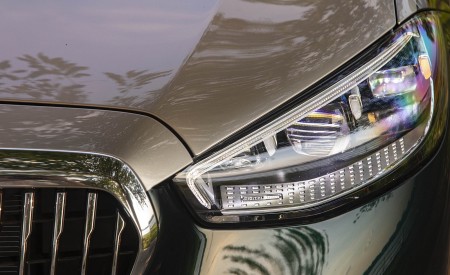 2022 Mercedes-Maybach S 680 4MATIC (US-Spec) Headlight Wallpapers 450x275 (45)