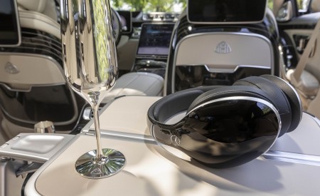 2022 Mercedes-Maybach S 680 4MATIC (US-Spec) Interior Detail Wallpapers 450x275 (80)