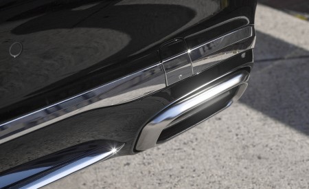 2022 Mercedes-Maybach S 680 4MATIC (US-Spec) Tailpipe Wallpapers 450x275 (147)