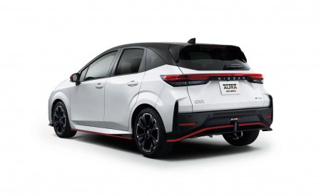2022 Nissan Note Aura NISMO Rear Three-Quarter Wallpapers 450x275 (16)