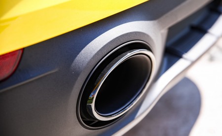 2022 Porsche 911 Carrera GTS Cabriolet (Color: Racing Yellow) Exhaust Wallpapers 450x275 (13)