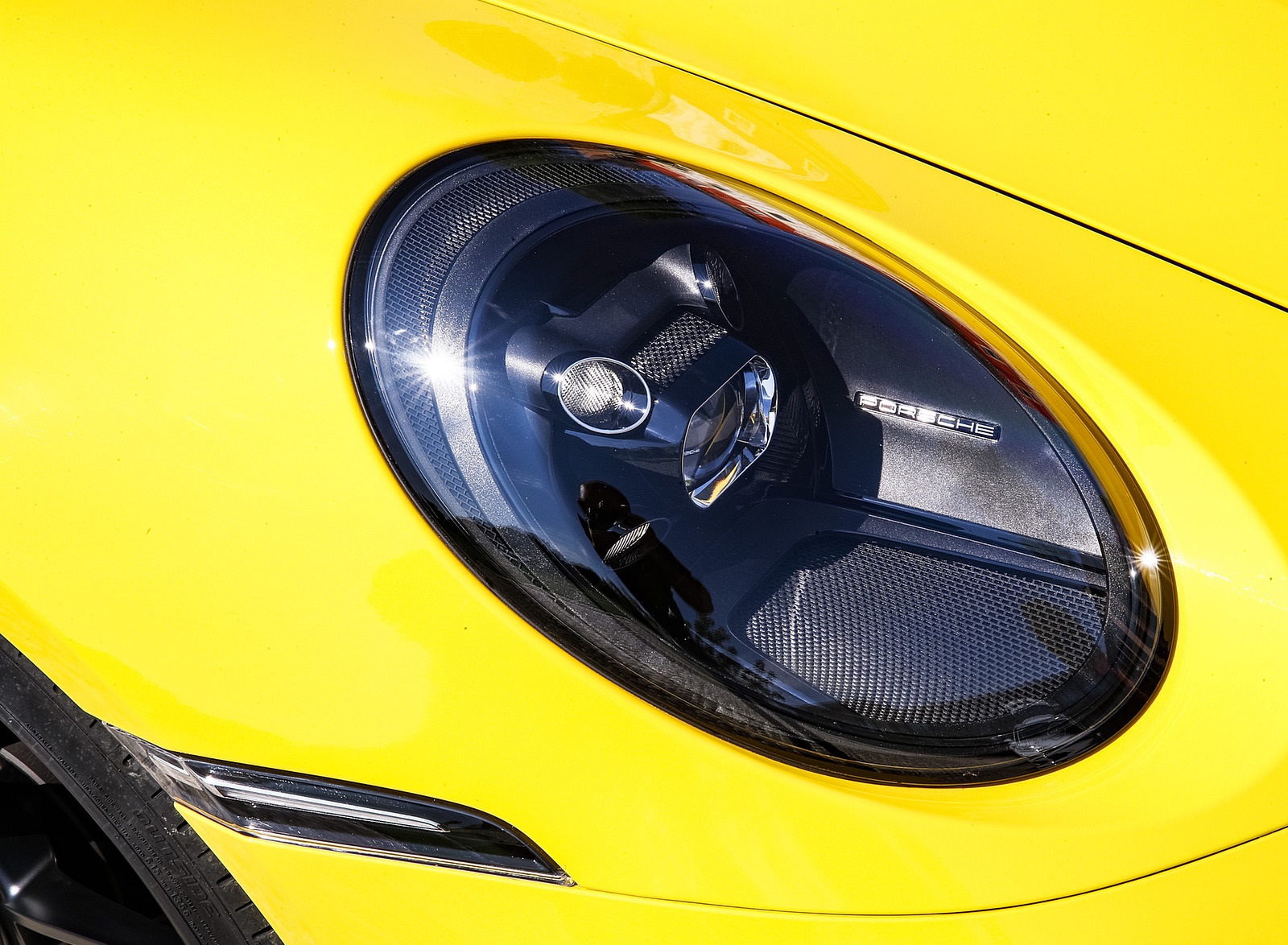 2022 Porsche 911 Carrera GTS Cabriolet (Color: Racing Yellow) Headlight Wallpapers (12)