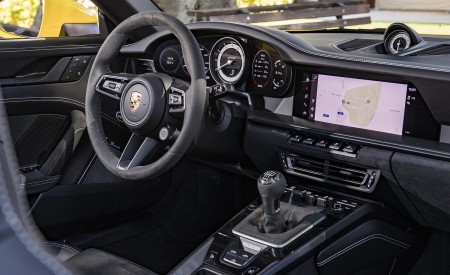 2022 Porsche 911 Carrera GTS Cabriolet (Color: Racing Yellow) Interior Wallpapers 450x275 (18)