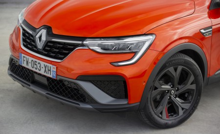 2022 Renault Arkana Front Wallpapers  450x275 (41)