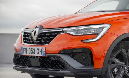 2022 Renault Arkana Front Wallpapers  450x275 (42)