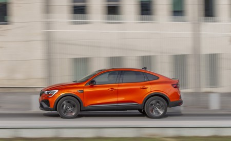 2022 Renault Arkana Side Wallpapers 450x275 (17)