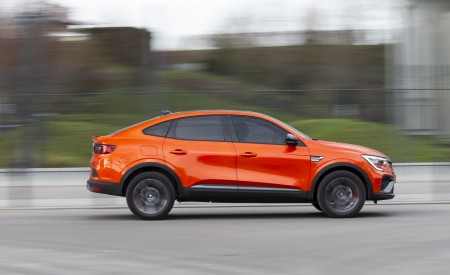 2022 Renault Arkana Side Wallpapers 450x275 (14)