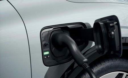 2022 Renault Megane E-Tech Charging Wallpapers 450x275 (91)