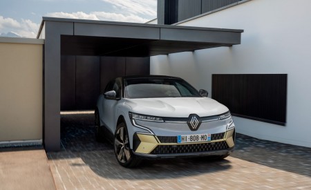 2022 Renault Megane E-Tech Front Wallpapers 450x275 (23)