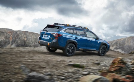 2022 Subaru Outback Wilderness Rear Three-Quarter Wallpapers  450x275 (6)
