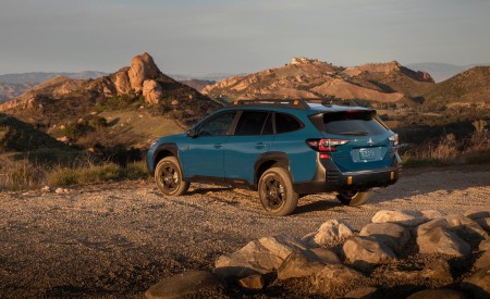 2022 Subaru Outback Wilderness Rear Three-Quarter Wallpapers 450x275 (14)