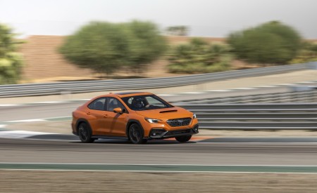 2022 Subaru WRX Front Three-Quarter Wallpapers 450x275 (8)