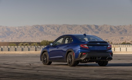 2022 Subaru WRX Rear Three-Quarter Wallpapers 450x275 (43)